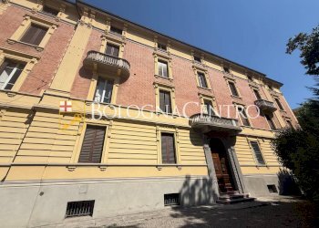 Apartment Bologna (neighborhood Santo Stefano) - photo 1