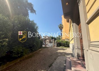 Apartment Bologna (neighborhood Santo Stefano) - photo 10