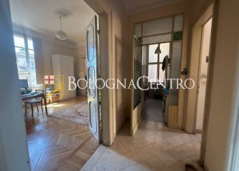 Apartment Bologna (neighborhood Santo Stefano) - photo 17