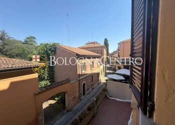 Apartment Bologna (neighborhood Santo Stefano) - photo 21