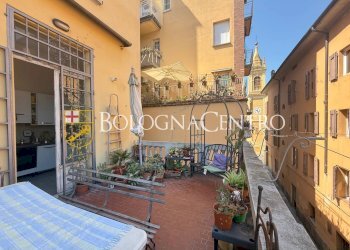 Apartment Bologna (neighborhood Santo Stefano) - photo 46