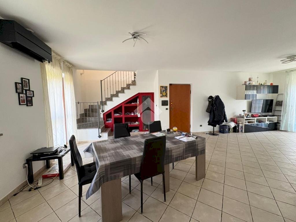 Apartment Strada Del Mondino, Castiglione Torinese - photo 3