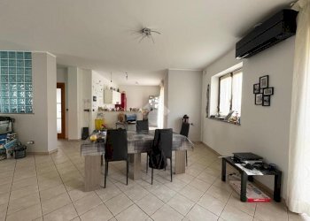 Apartment Strada Del Mondino, Castiglione Torinese - photo 2