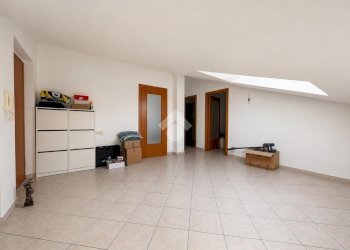 Apartment Strada Del Mondino, Castiglione Torinese - photo 23
