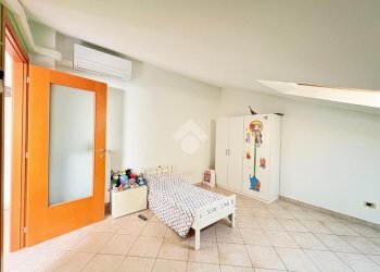 Apartment Strada Del Mondino, Castiglione Torinese - photo 30