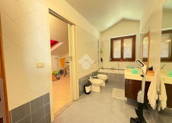 Apartment Strada Del Mondino, Castiglione Torinese - photo 33