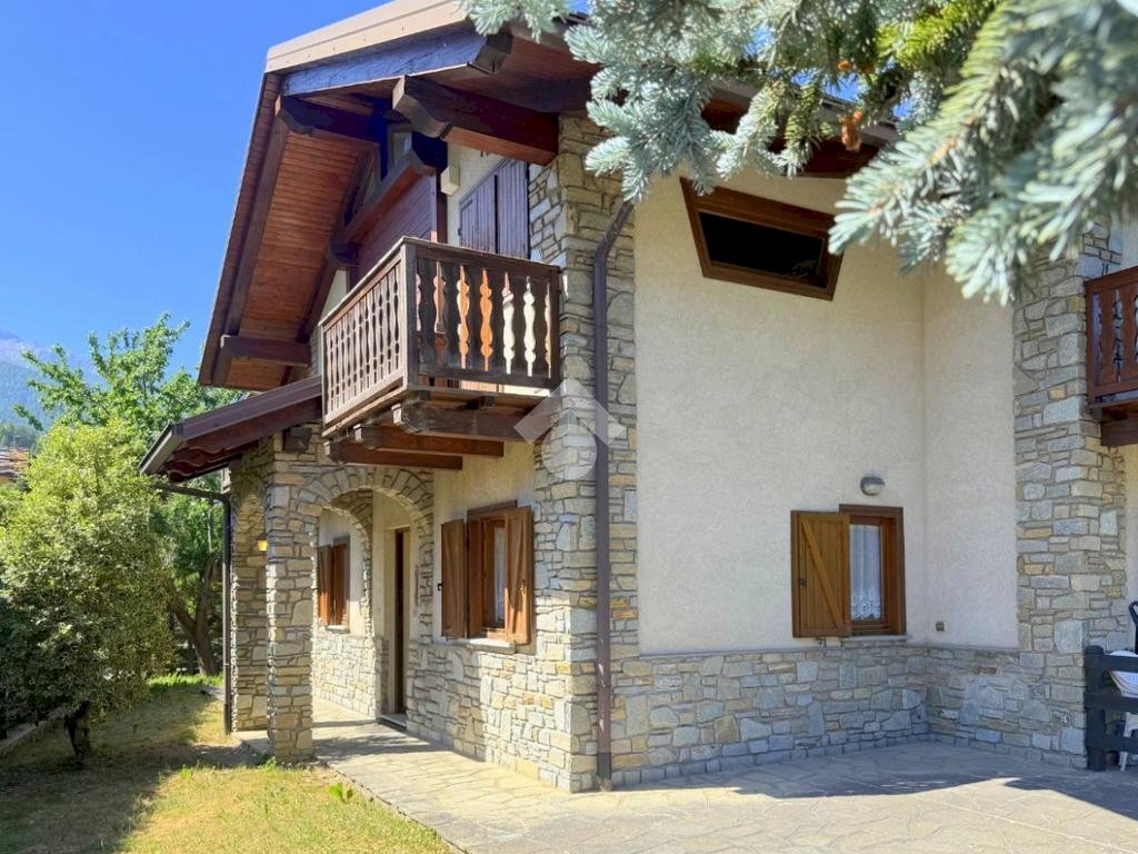 Villa a Schiera Via Benedetto Antonio Pozzallo, Oulx - foto 1