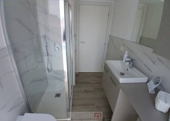 Two-room apartment Bergamo - photo 12