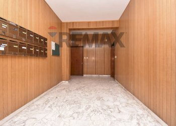 Ricezione / Lobby - Three-room apartment Via II Retta Di Ponente
 
295, Belpasso - photo 4