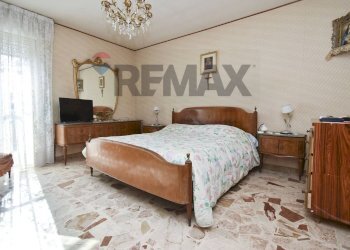 Camera / camera da letto - Three-room apartment Via II Retta Di Ponente
 
295, Belpasso - photo 17