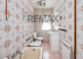Bagno - Three-room apartment Via II Retta Di Ponente
 
295, Belpasso - photo 19