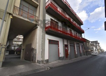 Edificio all\'aperto - Three-room apartment Via II Retta Di Ponente
 
295, Belpasso - photo 34