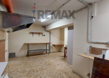Parcheggio - Commercial Premises Via Sant'alfio
44, Catania - photo 11