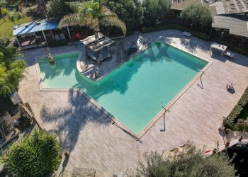Piscina - Villa C.da Renazzi
 
SNC, Paterno - photo 1