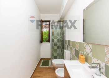 Bagno - Bilocale Viale Maria Immacolata
 
126, Mascali - foto 16