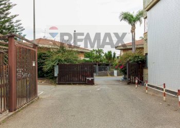 Terrazza - Bilocale Viale Maria Immacolata
 
126, Mascali - foto 35