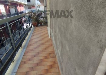 Balcone - Appartamento Via Eritrea
 
3/5, Paterno - foto 14