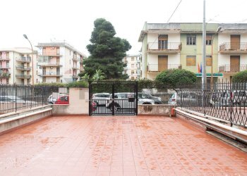 Terrazza - Trilocale via madonna di fatima
 
44, Gravina di Catania - foto 5