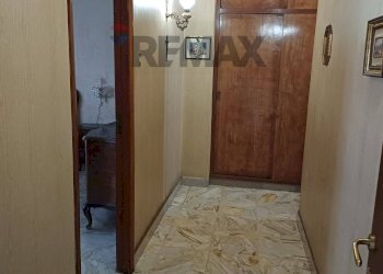Hall / corridoio - Apartment Via Vincenzo Bellini
 
16, Acireale - photo 2
