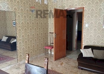 Soggiorno - Apartment Via Vincenzo Bellini
 
16, Acireale - photo 4