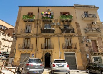 Edificio all\'aperto - Loft Piazza Innocenzo
 
2, Caltagirone - foto 8