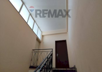 Scale - Appartamento Via Eritrea
 
3/5, Paterno - foto 9