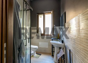 Bagno - Casa indipendente VIA DANIELE MONTELEONI
 
24, Siracusa - foto 12