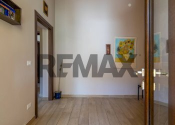 Stanza vuota - Casa indipendente VIA DANIELE MONTELEONI
 
24, Siracusa - foto 15