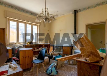 Dispensa di stoccaggio - Casa indipendente VIA DANIELE MONTELEONI
 
24, Siracusa - foto 31