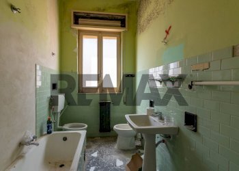 Bagno - Casa indipendente VIA DANIELE MONTELEONI
 
24, Siracusa - foto 34
