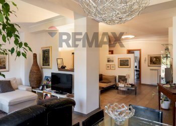 Soggiorno - Appartamento Via Gabriele D'Annunzio
15, L'Aquila - foto 1