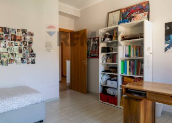 Camera / camera da letto - Appartamento Via Gabriele D'Annunzio
15, L'Aquila - foto 27