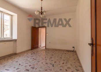 Stanza vuota - Three-room apartment Piazza Cavalieri Vittorio Veneto
 
6, Ischia di Castro - photo 16