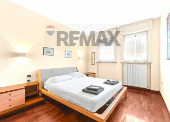 Camera / camera da letto - Three-room apartment Via Labus
17, Milano - photo 22