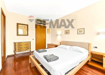 Camera / camera da letto - Three-room apartment Via Labus
17, Milano - photo 24