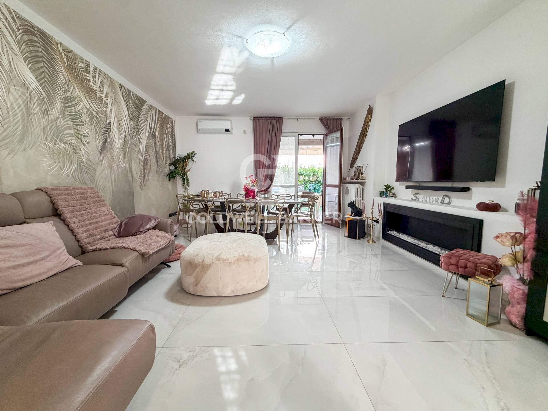 Soggiorno - Villa a Schiera via Tomaso Albinoni
 
33, Desenzano del Garda - foto 1