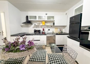 TAVERNA - Villa a Schiera via Tomaso Albinoni
 
33, Desenzano del Garda - foto 16
