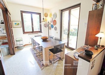 Sala da pranzo - Villa via verdi, Mozzo - photo 11
