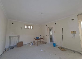 Foto 3 - Bilocale VIA TORRINO
 
14, Casagiove - foto 3