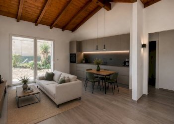 Foto 1 - Casa indipendente Strada Langhirano, Parma - foto 1