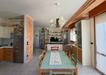 Soggiorno - Attic via Ugo Foscolo, 14, Verucchio - photo 2