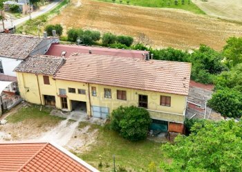 Facciata - Casa indipendente via delle Selve, 8, Rimini - foto 1