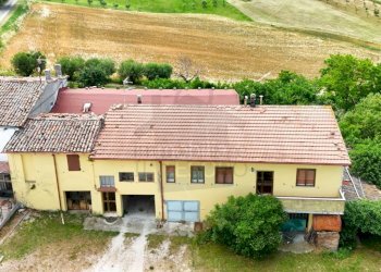 Facciata - Casa indipendente via delle Selve, 8, Rimini - foto 10