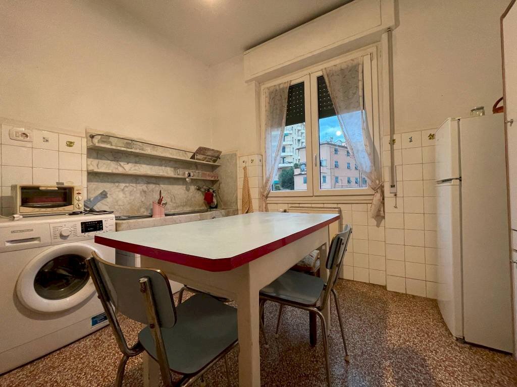 Cucina - Non-buildable land salita Vecchia Nostra Signora del Monte, 5, Genova (neighborhood Marassi) - photo 2