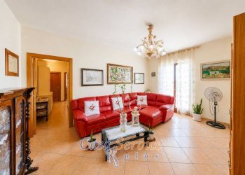 Salone - Apartment via Calatafimi, Galatina - photo 9
