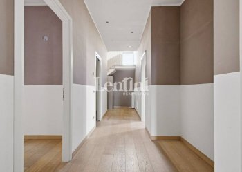 Corridoio - Appartamento via Trevigi, Casale Monferrato - foto 22