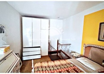 Camera da letto - Casa indipendente via Ungiasca, 1, Cossogno - foto 12