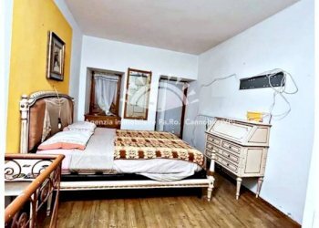 Camera da letto - Casa indipendente via Ungiasca, 1, Cossogno - foto 21