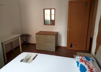 Camera da letto - Quadrilocale via Mantova, 5/1, Parma (zona San Lazzaro) - foto 22