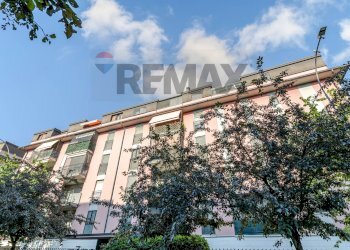 Edificio all\'aperto - Three-room apartment VIA CAMILLO GOLGI
 
2/B, Opera - photo 8